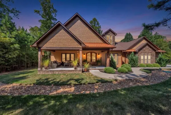 670 Cherokee Path, Jasper, TN 37347