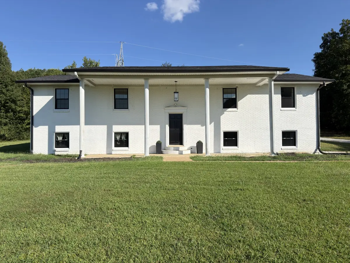 2315 Grandview, Lawrenceburg, TN 38464 - #1