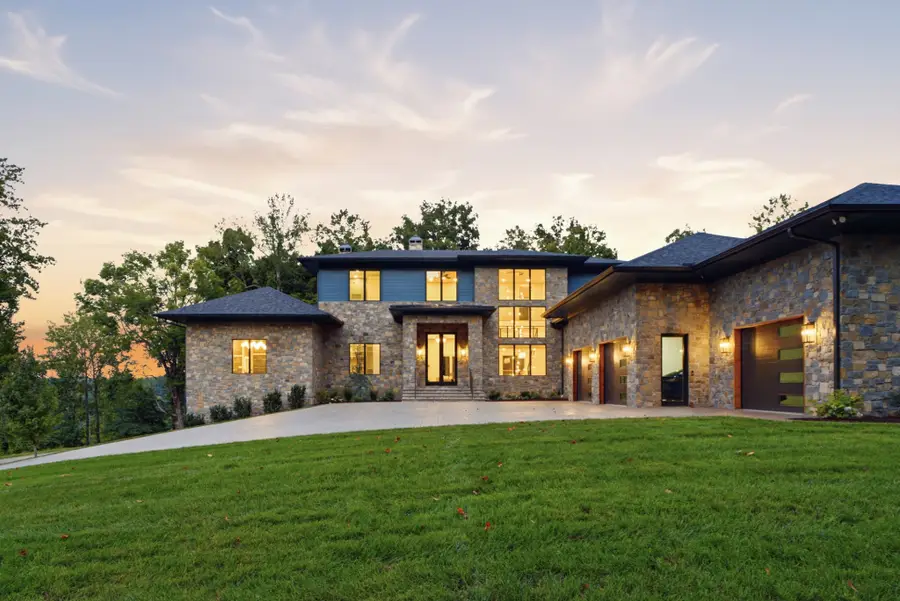 1782 Spring Water Ln, Thompsons Station, TN 37179 - #3