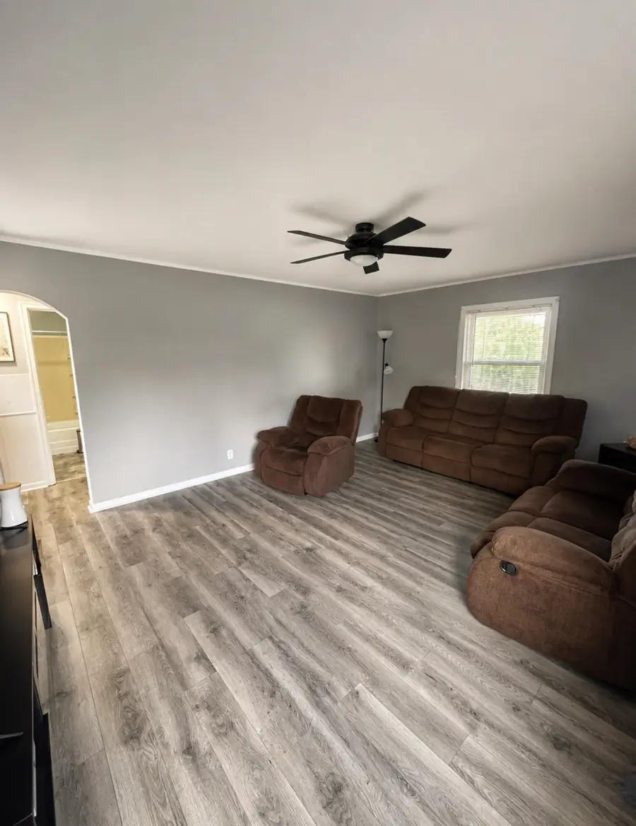808 Georgia Ave, Etowah, TN 37331 - #3