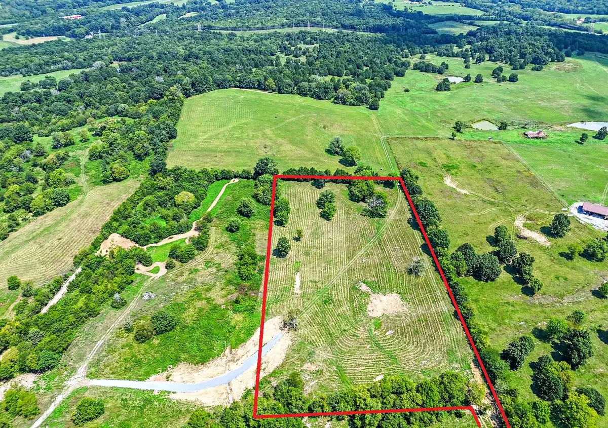 2301 Holloway Rd, Lebanon, TN 37090 - #1