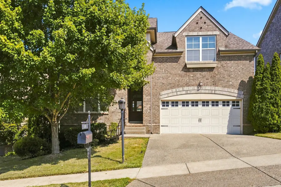 135 Cobbler Cir, Hendersonville, TN 37075 - #2