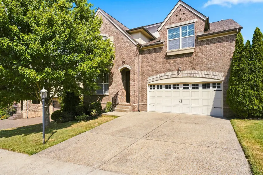 135 Cobbler Cir, Hendersonville, TN 37075 - #3