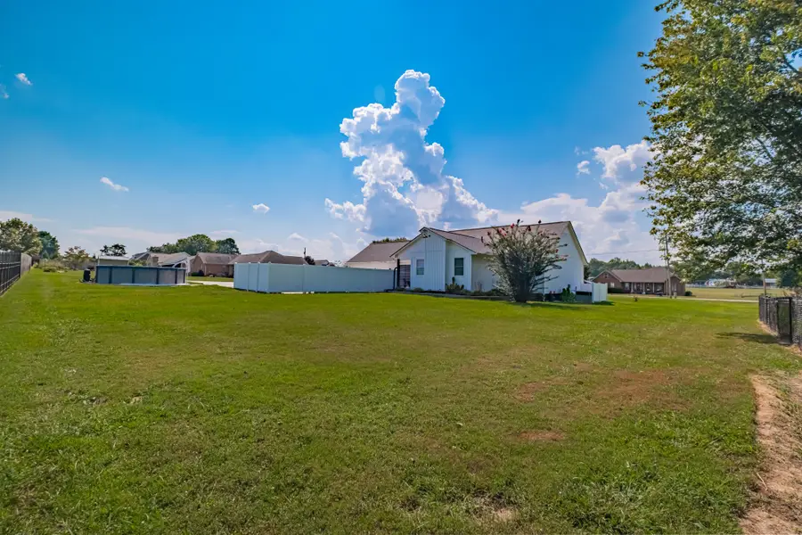 277 Love Lane Rd, Hillsboro, TN 37342 - #3