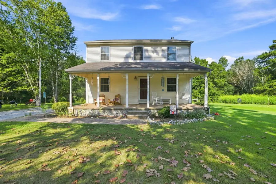 205 Harris St, Camden, TN 38320 - #3