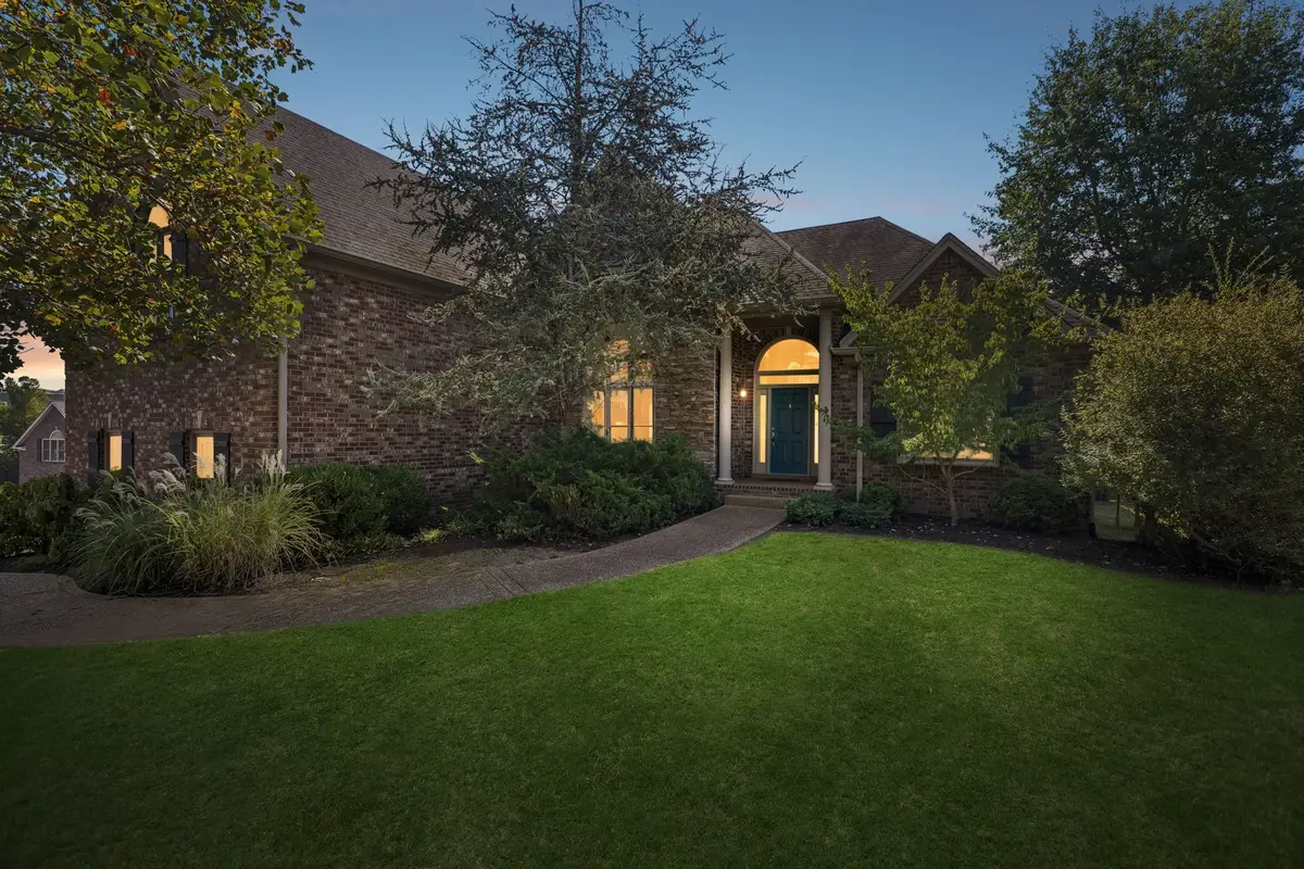 2209 Seven Points Cir, Hermitage, TN 37076 - #1