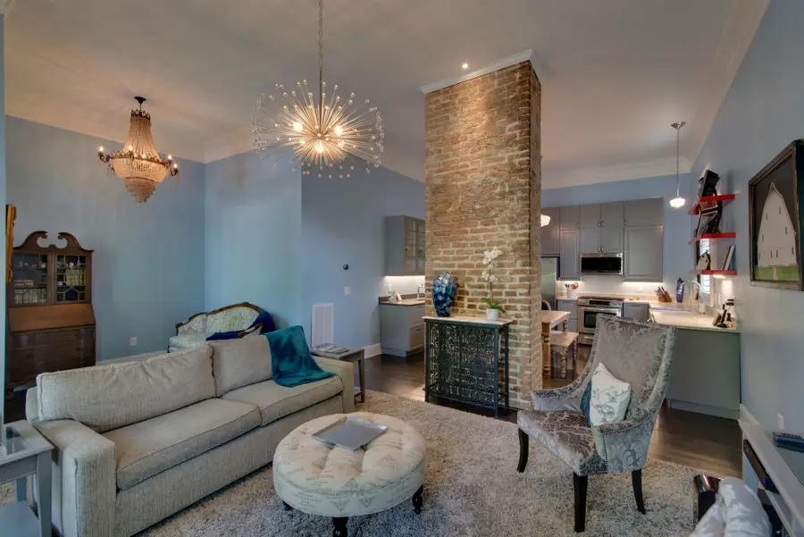 1021 2nd Ave S, Nashville, TN 37210 - #2