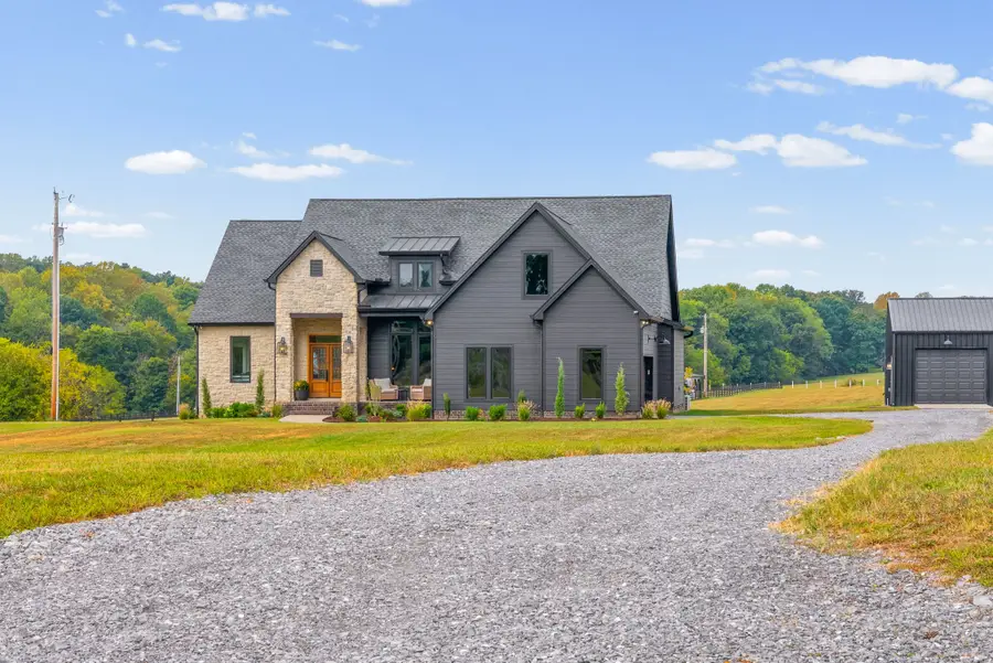1147 Maxwell Branch Rd, Cottontown, TN 37048 - #3