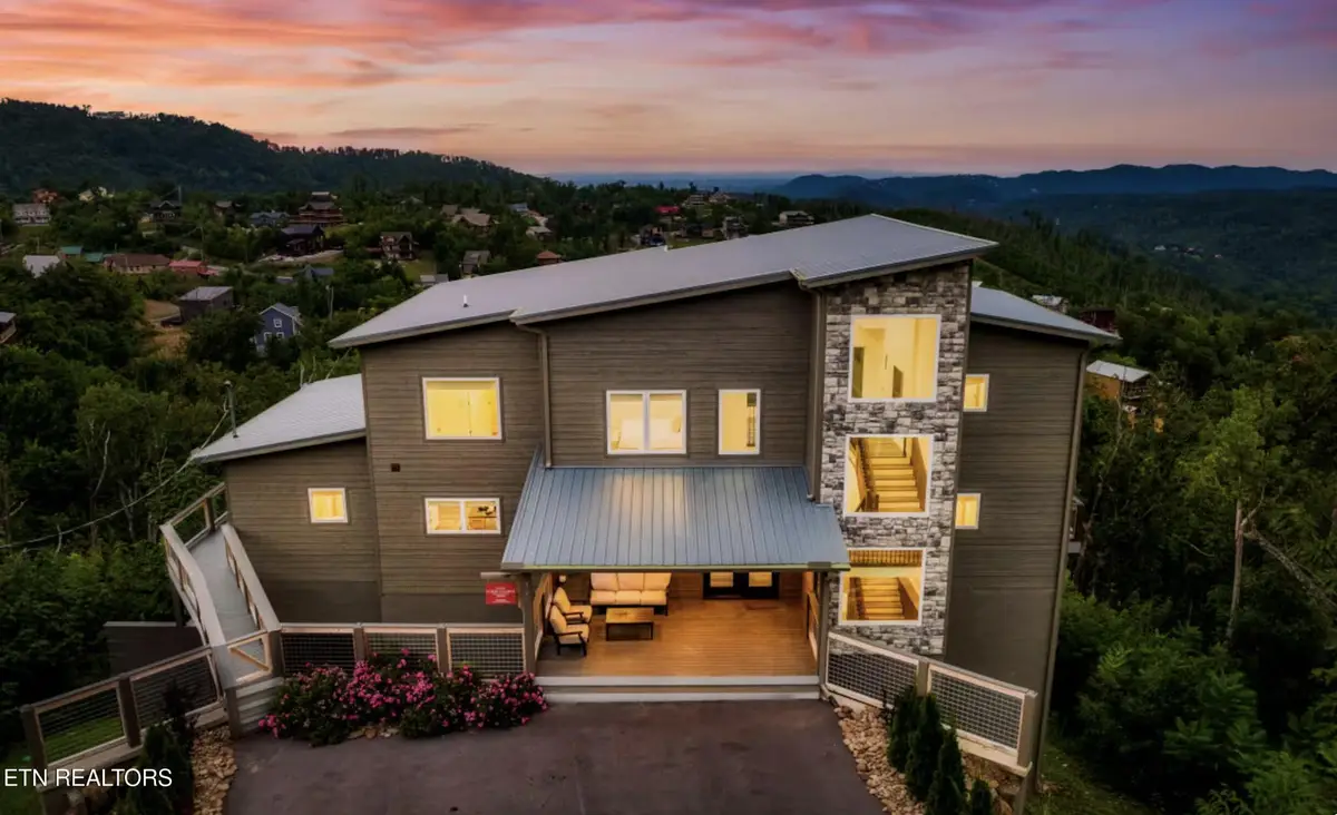 720 Short Ridge Court, Gatlinburg, TN 37738 - #1