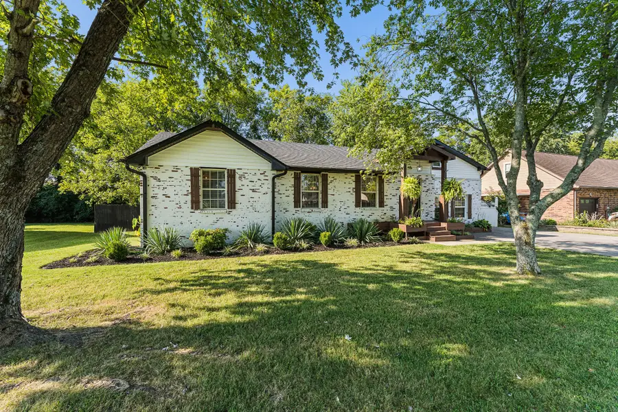 440 Lealand Ln, Lebanon, TN 37087 - #2