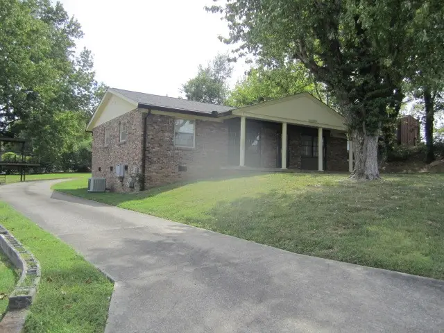 1140 Sugarberry Ln, Springfield, TN 37172 - #2