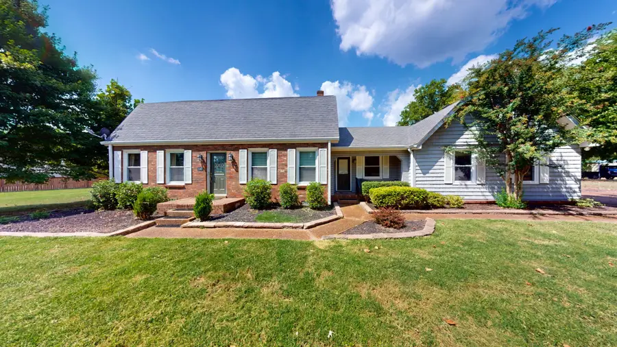 5049 Twin Ridge Dr, Old Hickory, TN 37138 - #2