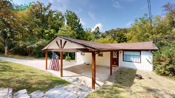 1392 Fairview Blvd, Fairview, TN 37062
