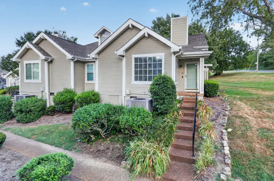 129 Cherry Hill Dr #6D, Hendersonville, TN 37075 - #2