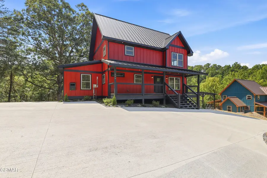 606 Cedar Road, Pigeon Forge, TN 37863 - #2