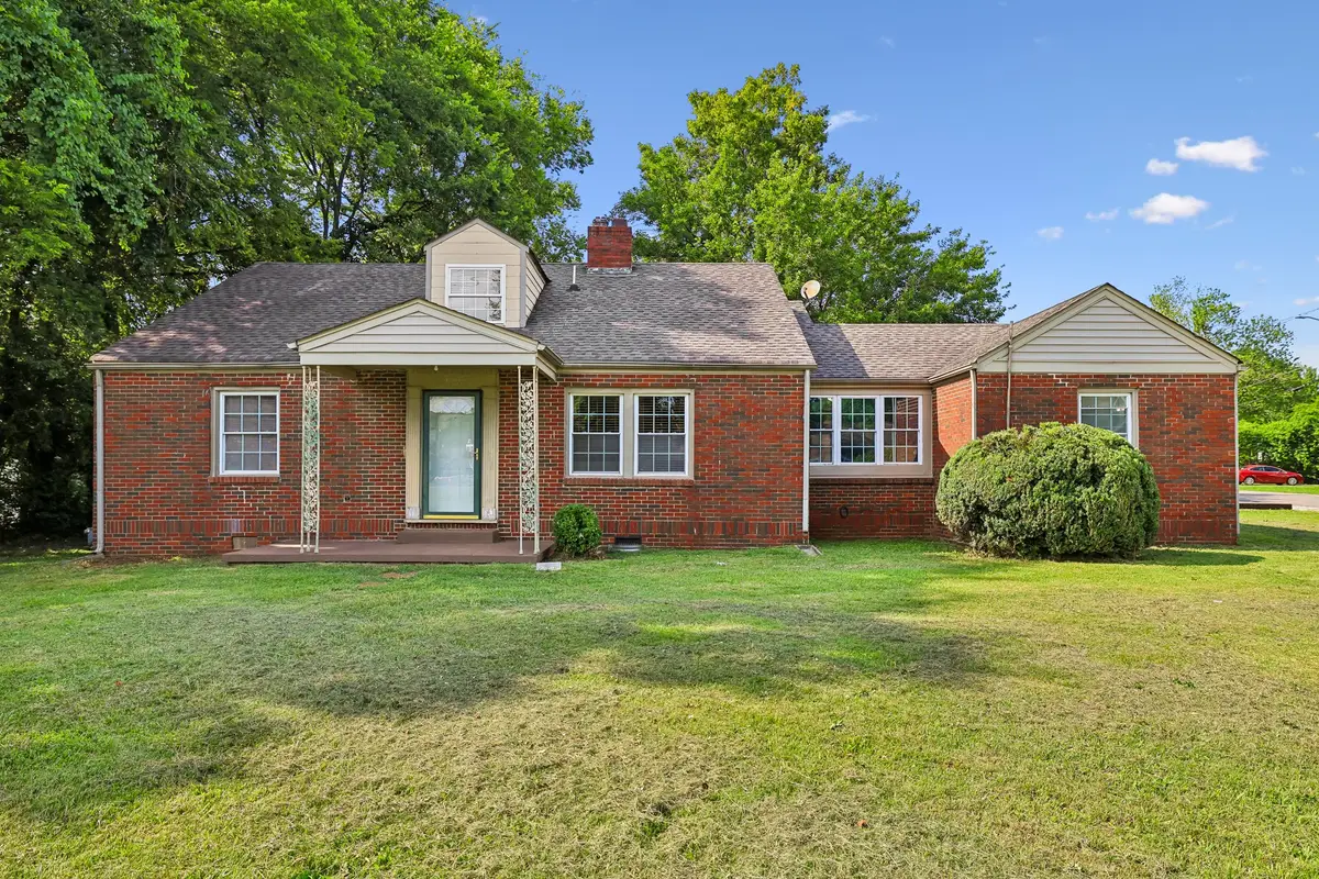 929 Greenland Dr, Murfreesboro, TN 37130 - #1