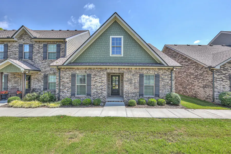 5610 Maples Retreat Dr, Murfreesboro, TN 37127 - #2