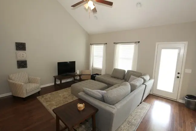 916 Azeri Ave, Murfreesboro, TN 37128 - #3