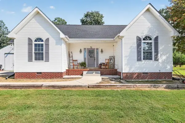 2318 Dobbins Pike, Portland, TN 37148