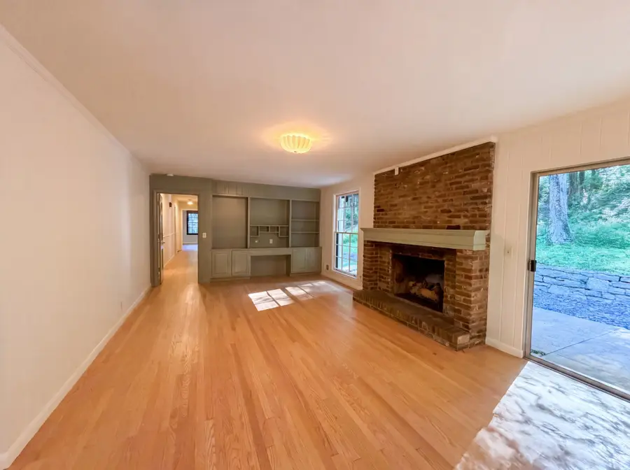 1904 Cromwell Dr, Nashville, TN 37215 - #3