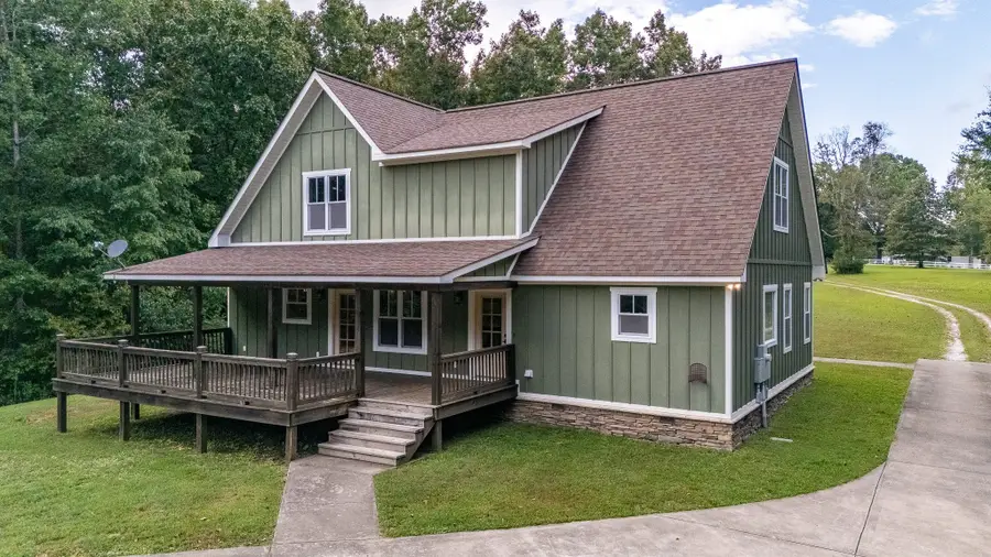 700 Old Johnson Lake Rd, Loretto, TN 38469 - #2