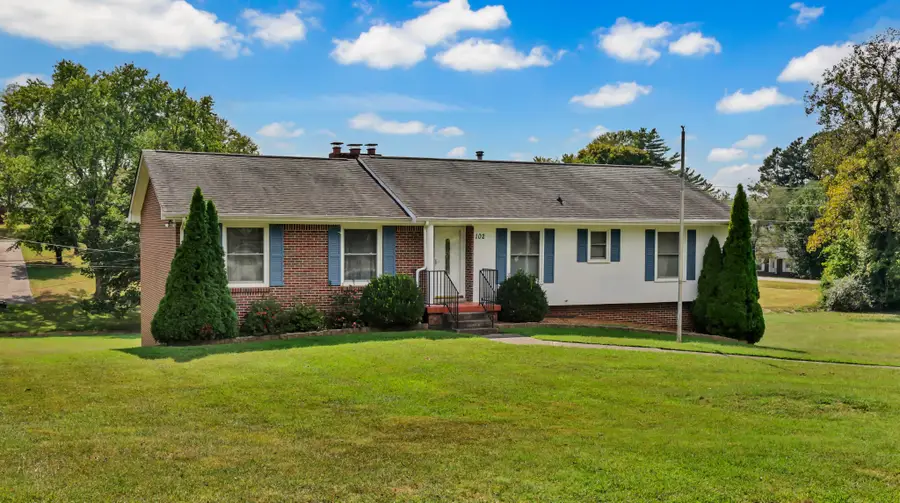102 Bullock Dr, Clarksville, TN 37040 - #2