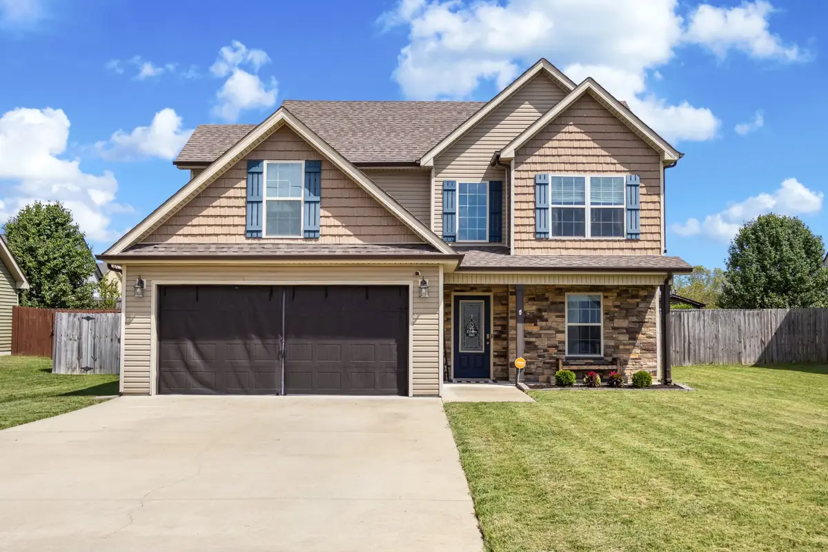 571 Tracy Ln, Clarksville, TN 37040 - #1