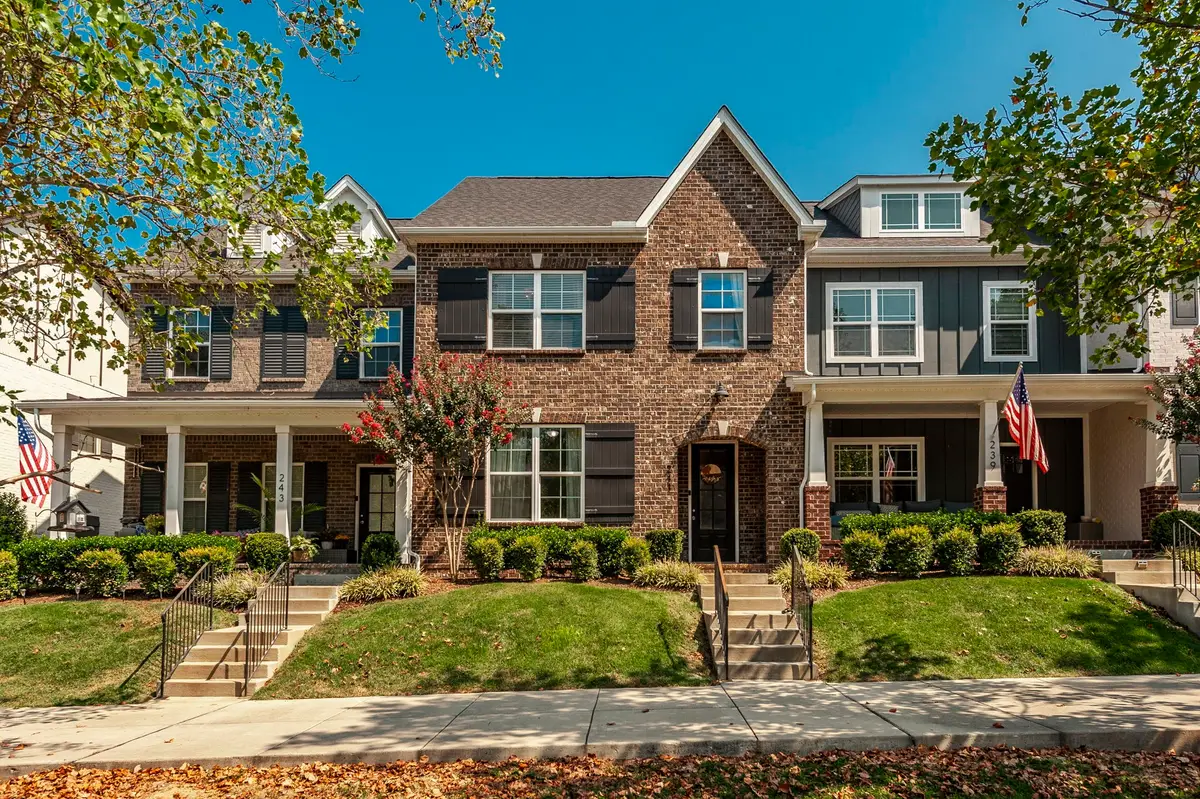 241 Claremont Ct, Gallatin, TN 37066 - #1