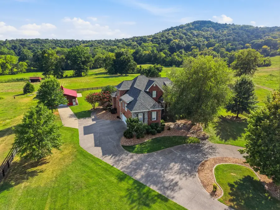 11987 N Milton Rd, Milton, TN 37118 - #2