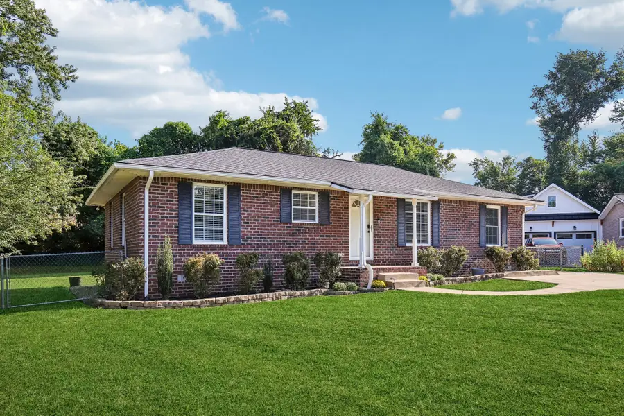 419 Harwell Ct, Hermitage, TN 37076 - #2