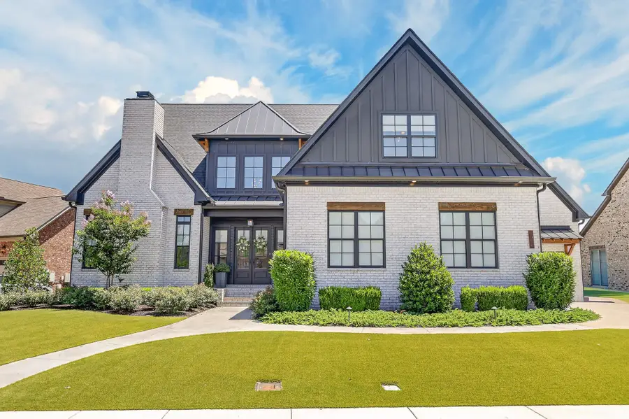 1018 Julian Way, Murfreesboro, TN 37128 - #2