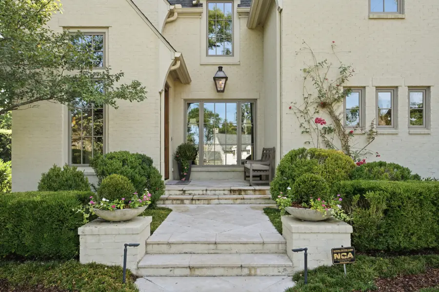 912 Westview Ave, Nashville, TN 37205 - #2