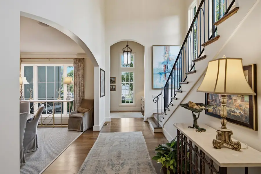 912 Westview Ave, Nashville, TN 37205 - #3