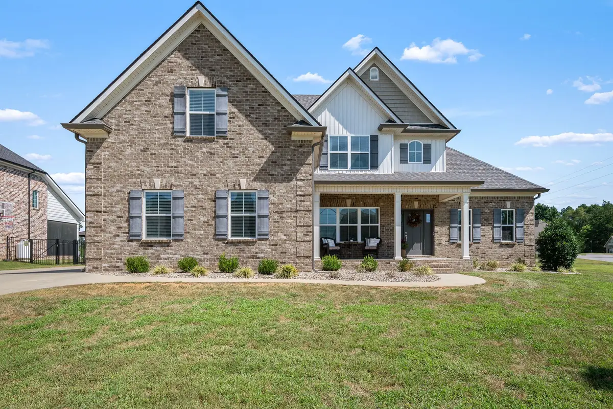 602 Ruby Oaks Ln, Murfreesboro, TN 37128 - #1