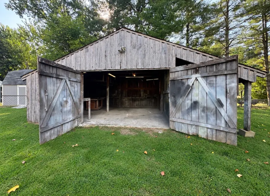 817 Belle Dr, Spring Hill, TN 37174 - #3