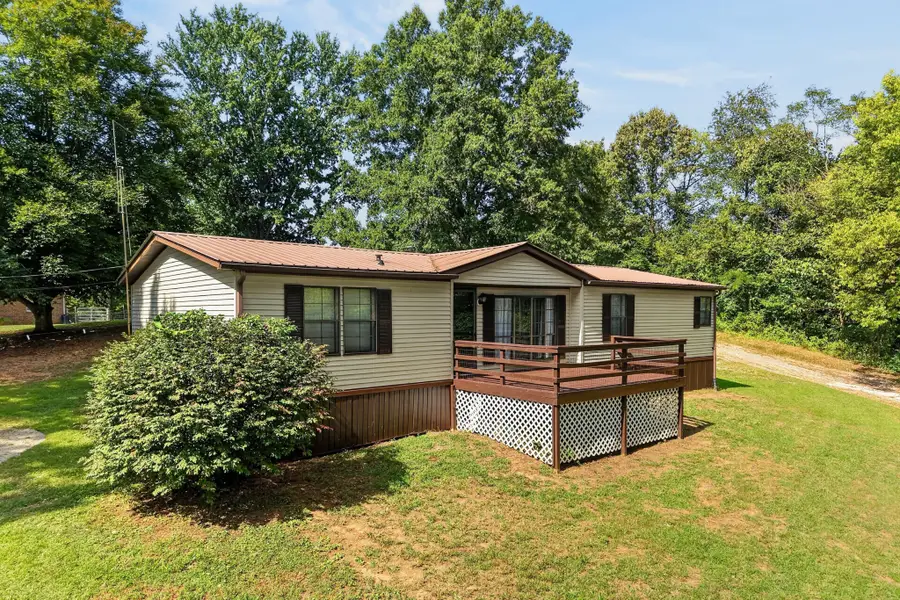 2430 Viola Rd, McMinnville, TN 37110 - #3