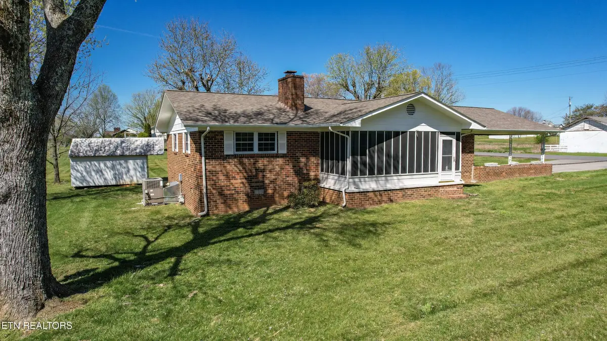 1102 S Tellico St S St, Madisonville, TN 37354 - #1