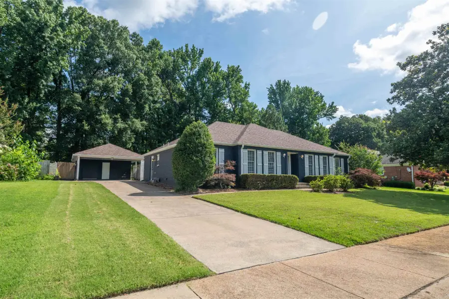 6102 Sugar Tree Dr, Bartlett, TN 38134 - #3