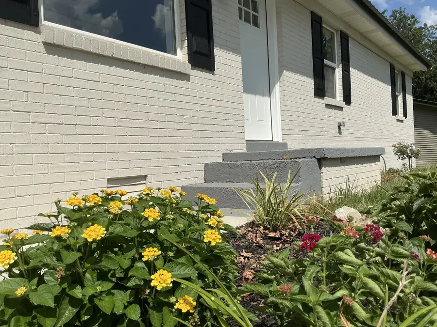 52 Scarbough East Ave, Friendship, TN 38034 - #3