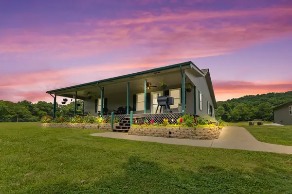 560 York Hollow Rd, Pulaski, TN 38478
