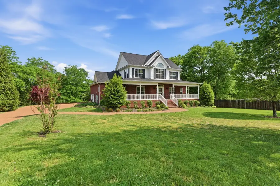 1013 Cabriolet Ct, Gallatin, TN 37066 - #2
