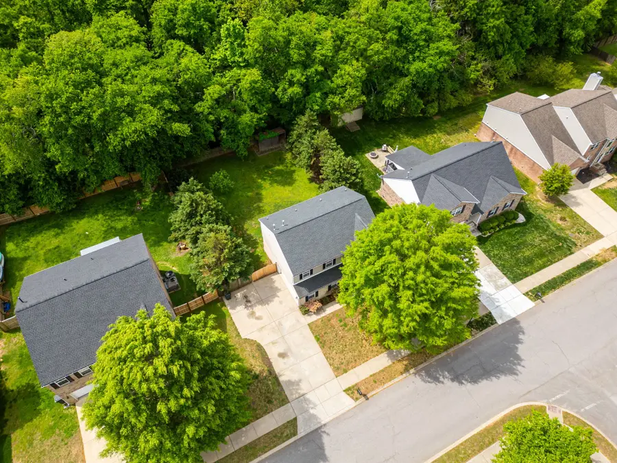 661 Smoky Mountains Dr, Gallatin, TN 37066 - #3