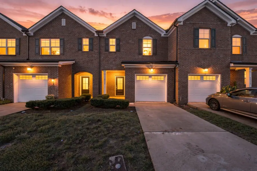 3050 Duvall Dr, Gallatin, TN 37066 - #2