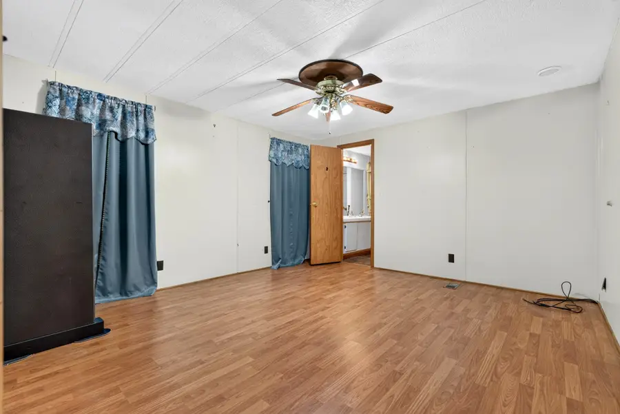 401 Hermitage Cir, Bumpus Mills, TN 37028 - #3