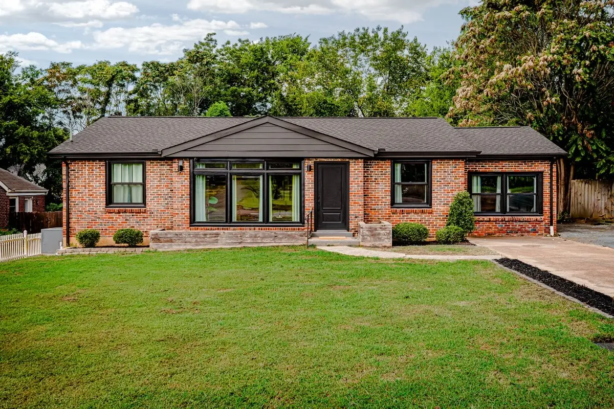 930 Crescent Hill Rd, Nashville, TN 37206 - #1
