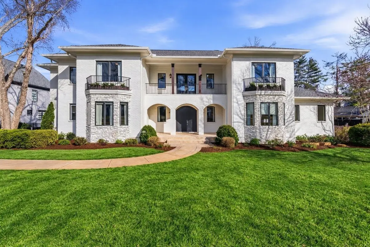 4016 Dorcas Dr, Nashville, TN 37215 - #1