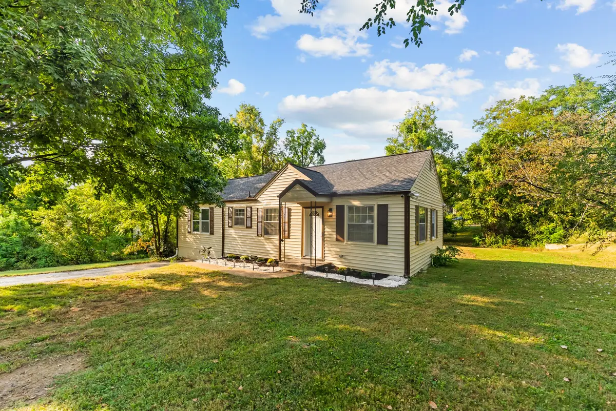 1232 Coarsey Dr, Nashville, TN 37217 - #1