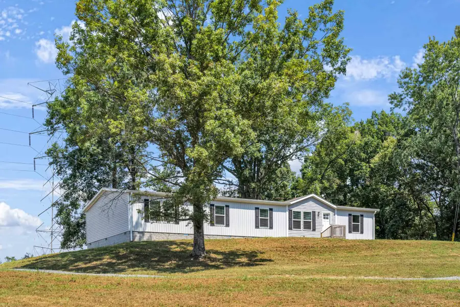 1104 Corum Hill Rd, Castalian Springs, TN 37031 - #2
