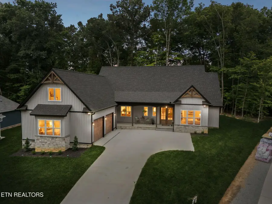438 Goweli Tr, Vonore, TN 37885 - #2