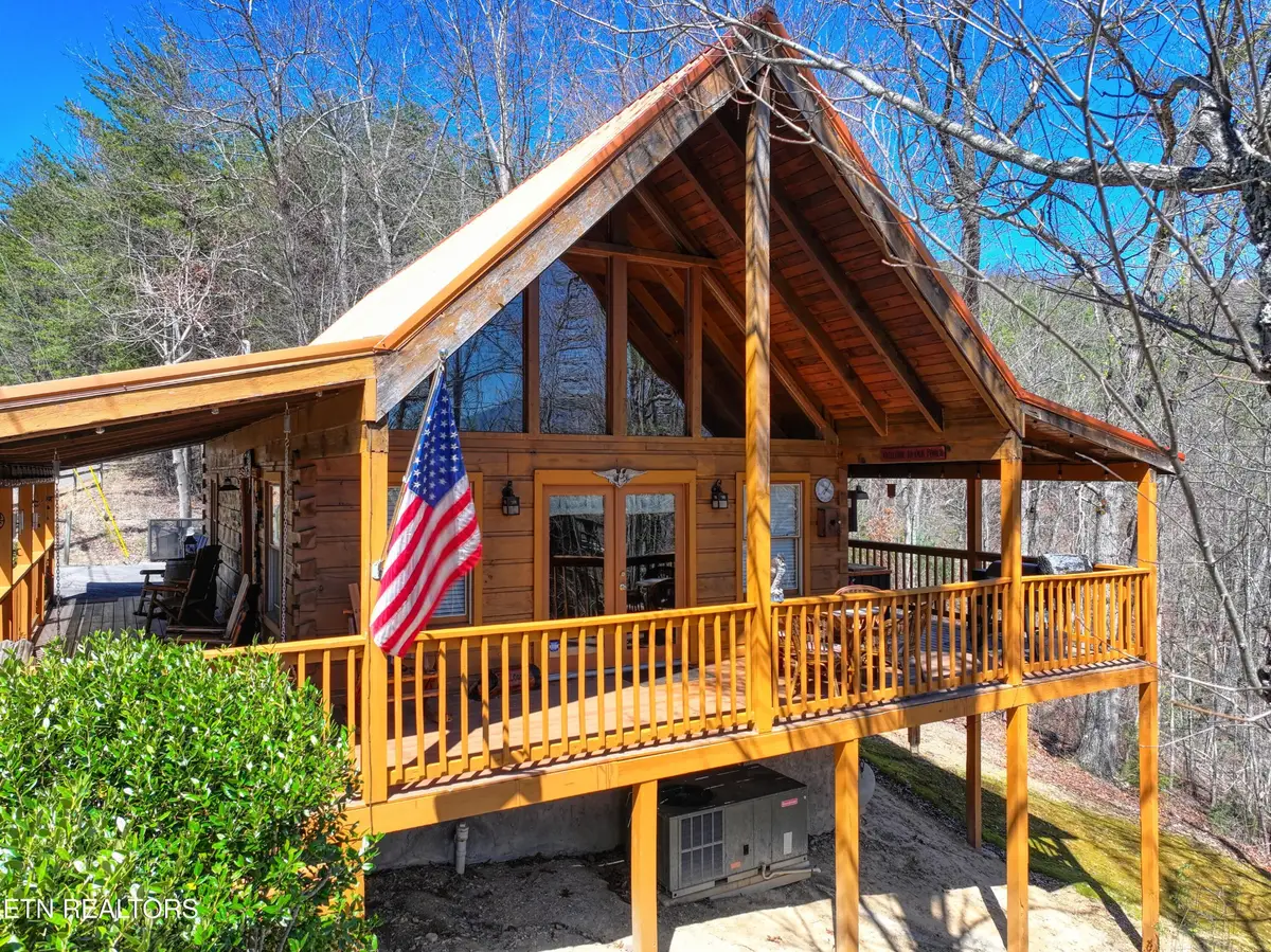 2621 Raccoon Hollow Way, Pigeon Forge, TN 37862 - #1